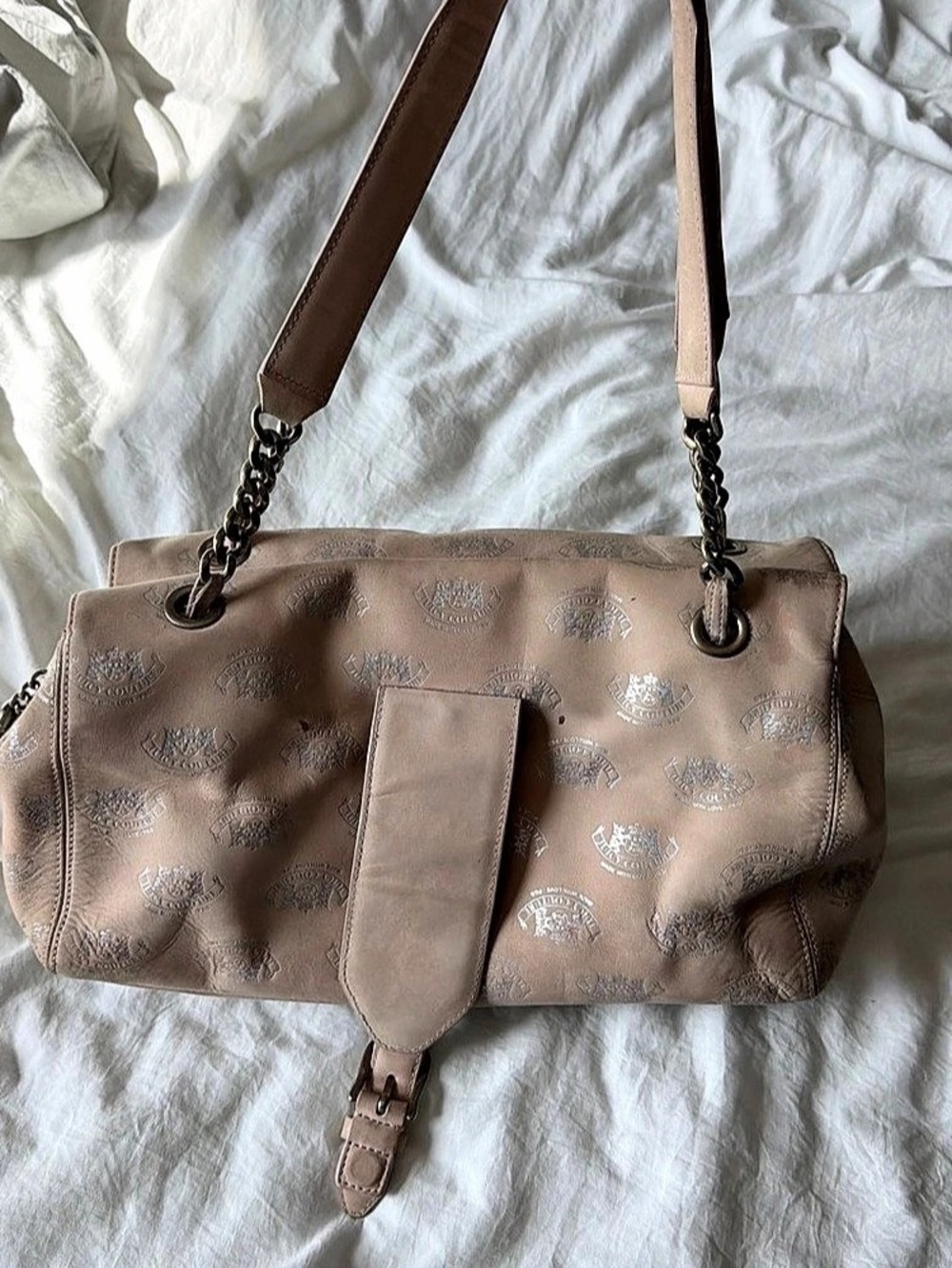 Juicy Couture Shoulder Bag in Pink